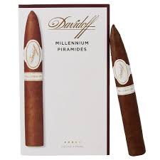 DAVIDOFF MILLENNIUM PIRÁMIDES